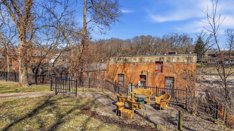 334 Spring, GALENA, Illinois 61036, 10 Bedrooms Bedrooms, ,10 BathroomsBathrooms,House,For Sale,Spring,202601549