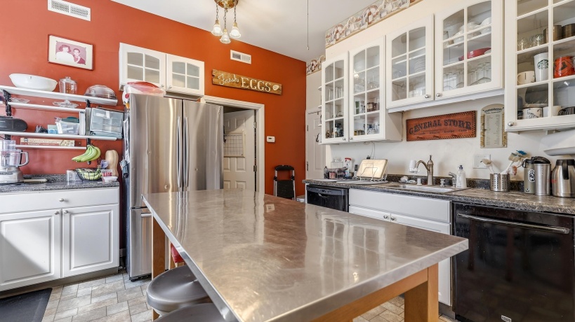 334 Spring, GALENA, Illinois 61036, 10 Bedrooms Bedrooms, ,10 BathroomsBathrooms,House,For Sale,Spring,202601549