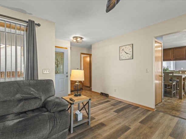 536 Carpenter, BELVIDERE, Illinois 61008, 3 Bedrooms Bedrooms, ,2 BathroomsBathrooms,House,For Sale,Carpenter,202601552