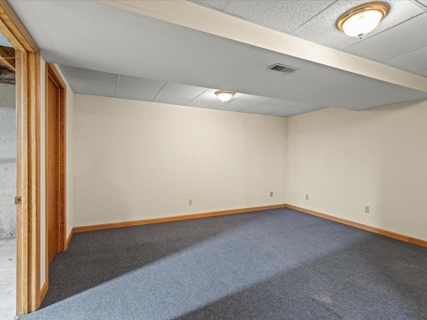 536 Carpenter, BELVIDERE, Illinois 61008, 3 Bedrooms Bedrooms, ,2 BathroomsBathrooms,House,For Sale,Carpenter,202601552