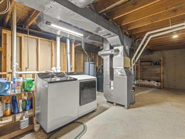 536 Carpenter, BELVIDERE, Illinois 61008, 3 Bedrooms Bedrooms, ,2 BathroomsBathrooms,House,For Sale,Carpenter,202601552