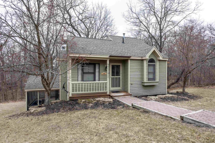 57 Oak Glen, GALENA, Illinois 61036, 2 Bedrooms Bedrooms, ,2 BathroomsBathrooms,House,For Sale,Oak Glen,202601554