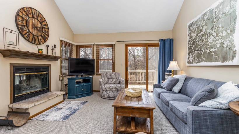 57 Oak Glen, GALENA, Illinois 61036, 2 Bedrooms Bedrooms, ,2 BathroomsBathrooms,House,For Sale,Oak Glen,202601554