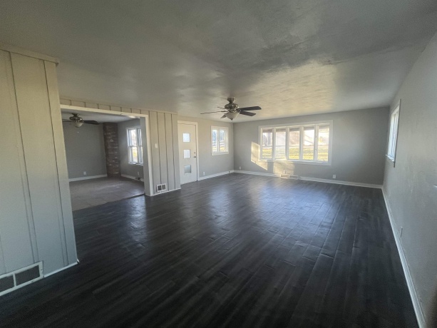 1470 Demeter, FREEPORT, Illinois 61032, 4 Bedrooms Bedrooms, ,2 BathroomsBathrooms,House,For Sale,Demeter,202601557