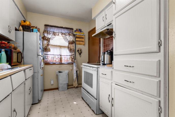 2320 Cornell, ROCKFORD, Illinois 61108, 3 Bedrooms Bedrooms, ,1 BathroomBathrooms,House,For Sale,Cornell,202601558