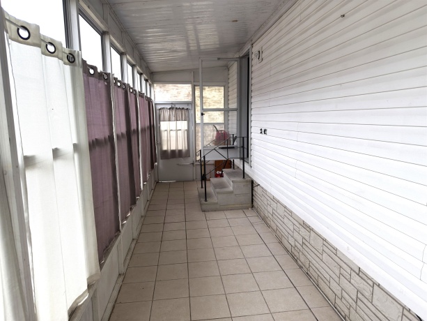 1206 Spring, BELVIDERE, Illinois 61008, 2 Bedrooms Bedrooms, ,2 BathroomsBathrooms,House,For Sale,Spring,202601561