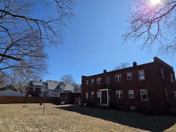 904 17th, ROCKFORD, Illinois 61104, ,3 - 4 Units,For Sale,17th,202601560