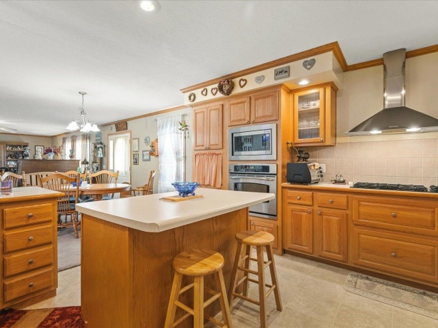 5647 Lidden, MACHESNEY PARK, Illinois 61115, 3 Bedrooms Bedrooms, ,2 BathroomsBathrooms,House,For Sale,Lidden,202601563