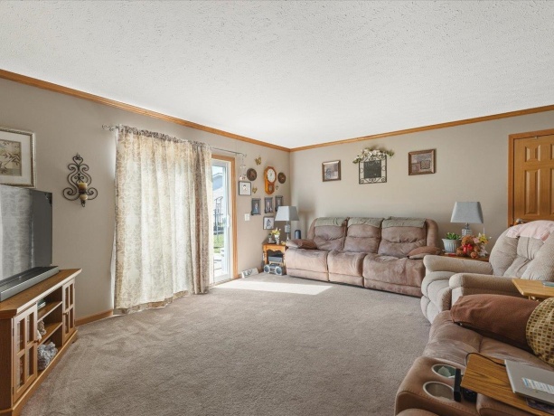 5647 Lidden, MACHESNEY PARK, Illinois 61115, 3 Bedrooms Bedrooms, ,2 BathroomsBathrooms,House,For Sale,Lidden,202601563