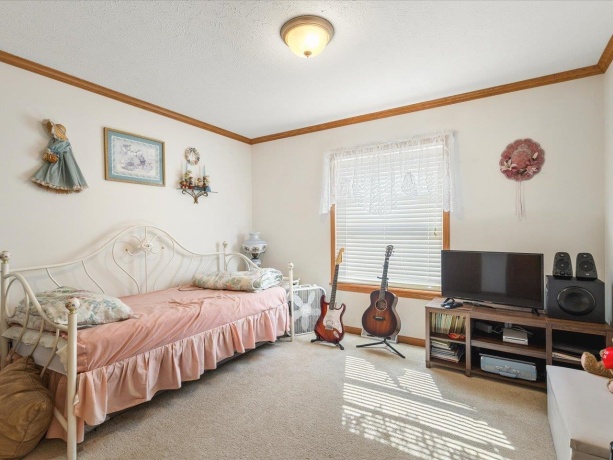 5647 Lidden, MACHESNEY PARK, Illinois 61115, 3 Bedrooms Bedrooms, ,2 BathroomsBathrooms,House,For Sale,Lidden,202601563