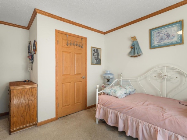 5647 Lidden, MACHESNEY PARK, Illinois 61115, 3 Bedrooms Bedrooms, ,2 BathroomsBathrooms,House,For Sale,Lidden,202601563