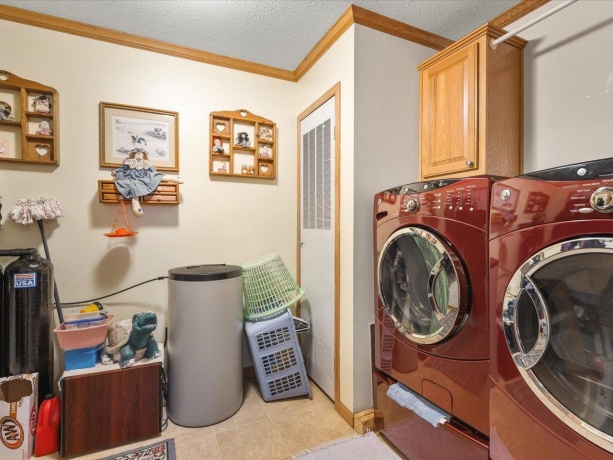 5647 Lidden, MACHESNEY PARK, Illinois 61115, 3 Bedrooms Bedrooms, ,2 BathroomsBathrooms,House,For Sale,Lidden,202601563