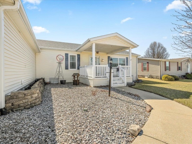 5647 Lidden, MACHESNEY PARK, Illinois 61115, 3 Bedrooms Bedrooms, ,2 BathroomsBathrooms,House,For Sale,Lidden,202601563