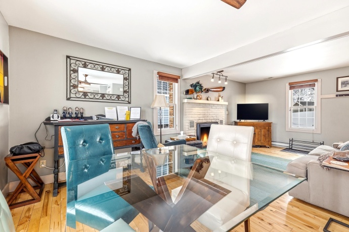 7 Settler, GALENA, Illinois 61036, 2 Bedrooms Bedrooms, ,1 BathroomBathrooms,Condominium,For Sale,Settler,202601567