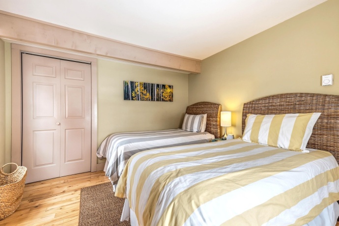 7 Settler, GALENA, Illinois 61036, 2 Bedrooms Bedrooms, ,1 BathroomBathrooms,Condominium,For Sale,Settler,202601567