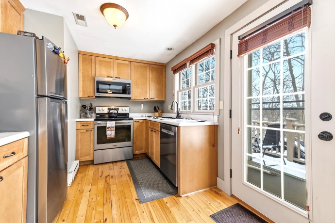 7 Settler, GALENA, Illinois 61036, 2 Bedrooms Bedrooms, ,1 BathroomBathrooms,Condominium,For Sale,Settler,202601567