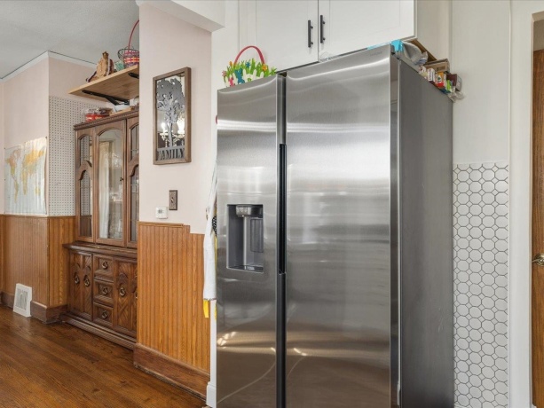 427 Prospect, ROCKFORD, Illinois 61107, 4 Bedrooms Bedrooms, ,3 BathroomsBathrooms,House,For Sale,Prospect,202601570