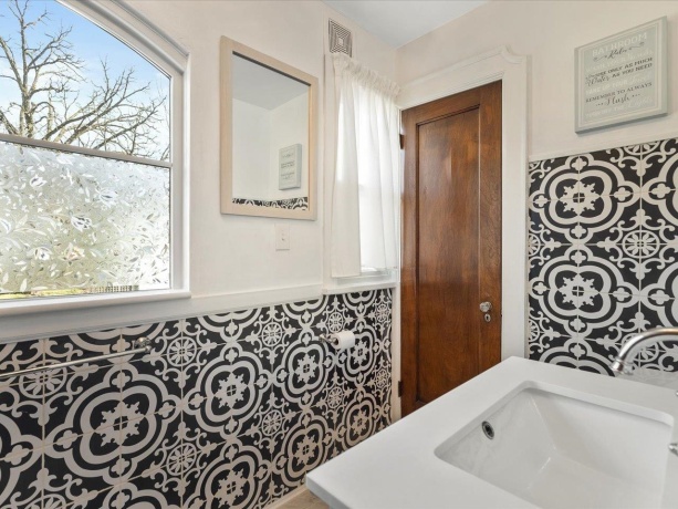 427 Prospect, ROCKFORD, Illinois 61107, 4 Bedrooms Bedrooms, ,3 BathroomsBathrooms,House,For Sale,Prospect,202601570