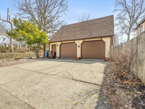 427 Prospect, ROCKFORD, Illinois 61107, 4 Bedrooms Bedrooms, ,3 BathroomsBathrooms,House,For Sale,Prospect,202601570