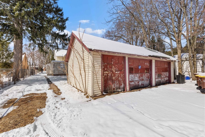 219 Rome avenue, ROCKFORD, Illinois 61107, ,2 Units,For Sale,Rome avenue,202601572