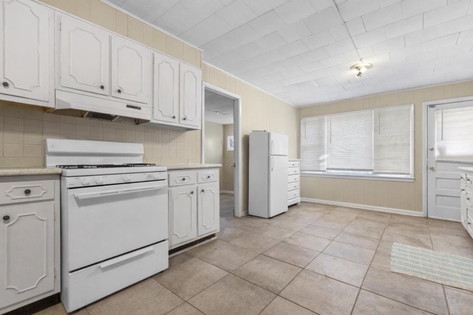 219 Rome avenue, ROCKFORD, Illinois 61107, ,2 Units,For Sale,Rome avenue,202601572