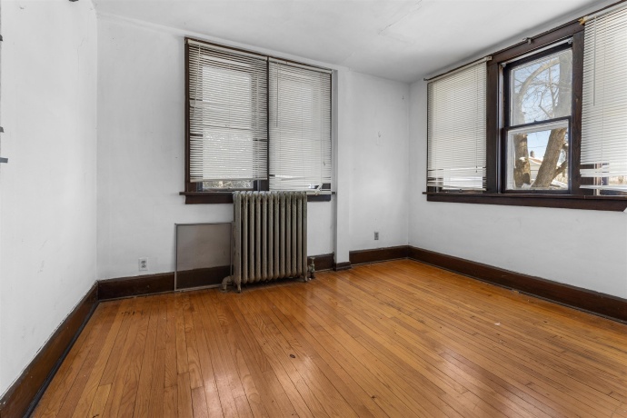 221 Rome Avenue, ROCKFORD, Illinois 61107, ,3 - 4 Units,For Sale,Rome Avenue,202601573