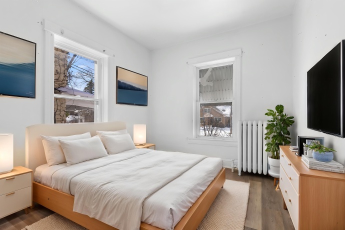 221 Rome Avenue, ROCKFORD, Illinois 61107, ,3 - 4 Units,For Sale,Rome Avenue,202601573