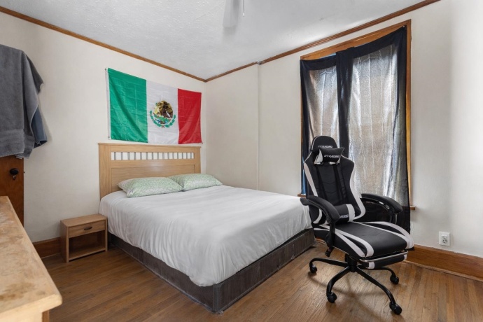 221 Rome Avenue, ROCKFORD, Illinois 61107, ,3 - 4 Units,For Sale,Rome Avenue,202601573