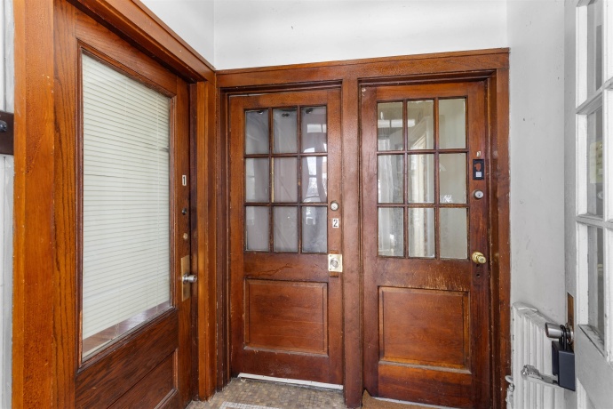 221 Rome Avenue, ROCKFORD, Illinois 61107, ,3 - 4 Units,For Sale,Rome Avenue,202601573