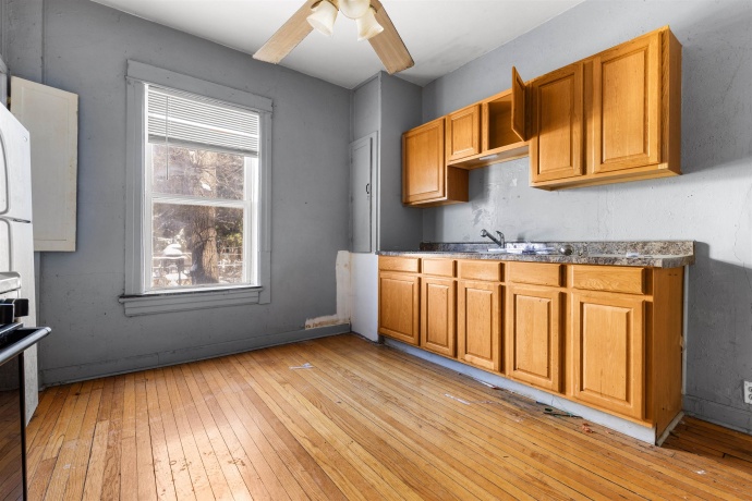 221 Rome Avenue, ROCKFORD, Illinois 61107, ,3 - 4 Units,For Sale,Rome Avenue,202601573