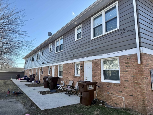 3420 Harrison Ave, ROCKFORD, Illinois 61108, ,5+ Units,For Sale,Harrison Ave,202601574