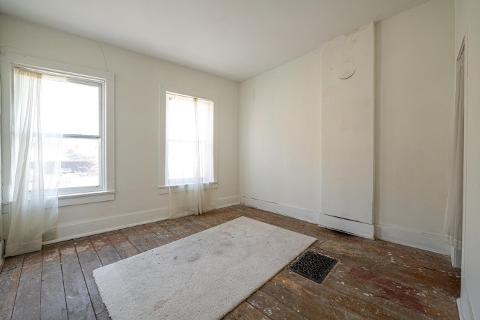 327 Franklin, GALENA, Illinois 61036, 3 Bedrooms Bedrooms, ,1 BathroomBathrooms,House,For Sale,Franklin,202601575