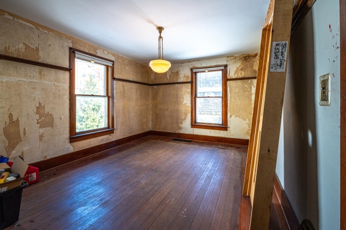 327 Franklin, GALENA, Illinois 61036, 3 Bedrooms Bedrooms, ,1 BathroomBathrooms,House,For Sale,Franklin,202601575