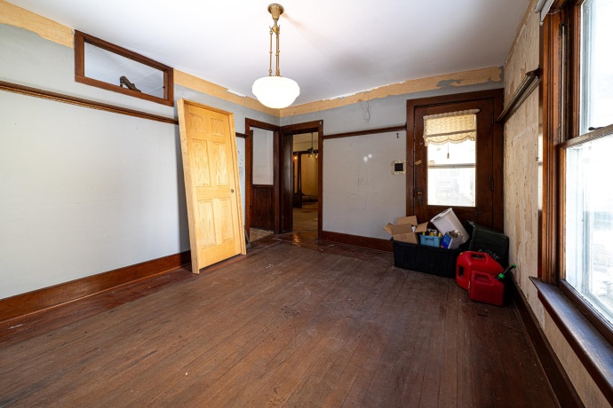 327 Franklin, GALENA, Illinois 61036, 3 Bedrooms Bedrooms, ,1 BathroomBathrooms,House,For Sale,Franklin,202601575