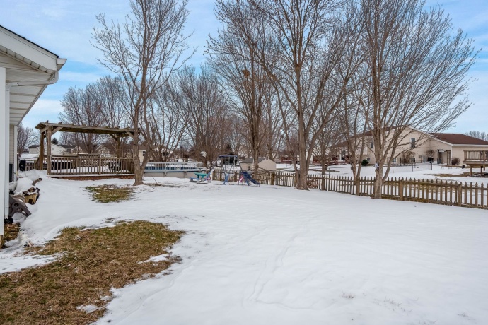 136 Harvest Glenn, DAVIS JUNCTION, Illinois 61020, 3 Bedrooms Bedrooms, ,2 BathroomsBathrooms,House,For Sale,Harvest Glenn,202601579