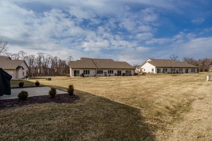 6254 WHITE BERRY, LOVES PARK, Illinois 61111, 2 Bedrooms Bedrooms, ,2 BathroomsBathrooms,Condominium,For Sale,WHITE BERRY,202601588