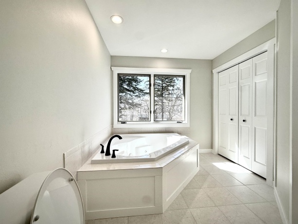 3640 Moffett, ROCKTON, Illinois 61072, 4 Bedrooms Bedrooms, ,3 BathroomsBathrooms,House,For Sale,Moffett,202601586