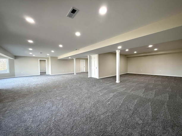 3640 Moffett, ROCKTON, Illinois 61072, 4 Bedrooms Bedrooms, ,3 BathroomsBathrooms,House,For Sale,Moffett,202601586