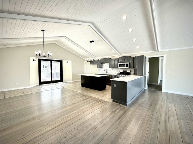 3640 Moffett, ROCKTON, Illinois 61072, 4 Bedrooms Bedrooms, ,3 BathroomsBathrooms,House,For Sale,Moffett,202601586