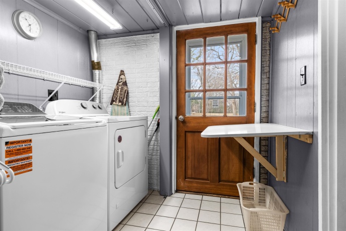 1708 PARKVIEW, ROCKFORD, Illinois 61107, 3 Bedrooms Bedrooms, ,2 BathroomsBathrooms,House,For Sale,PARKVIEW,202601587