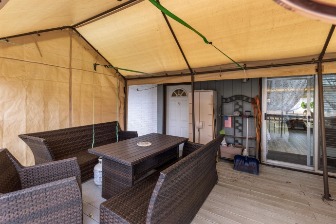 1708 PARKVIEW, ROCKFORD, Illinois 61107, 3 Bedrooms Bedrooms, ,2 BathroomsBathrooms,House,For Sale,PARKVIEW,202601587