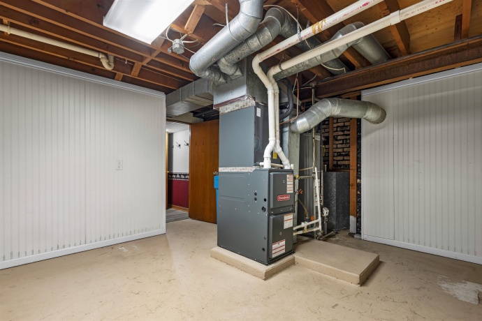 425 Artell, MARENGO, Illinois 60152, 2 Bedrooms Bedrooms, ,2 BathroomsBathrooms,House,For Sale,Artell,202601589