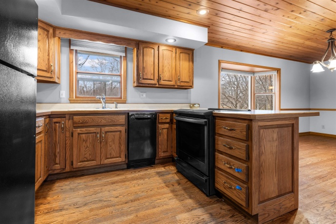 425 Artell, MARENGO, Illinois 60152, 2 Bedrooms Bedrooms, ,2 BathroomsBathrooms,House,For Sale,Artell,202601589