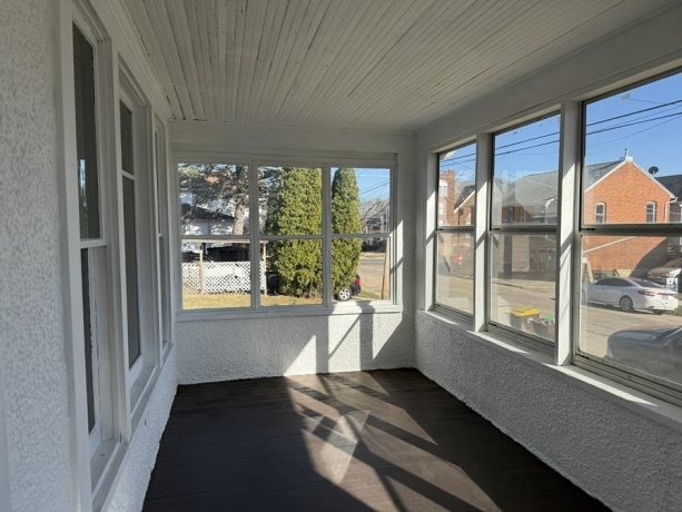 816 Pleasant, FREEPORT, Illinois 61032, 3 Bedrooms Bedrooms, ,1 BathroomBathrooms,House,For Sale,Pleasant,202601590