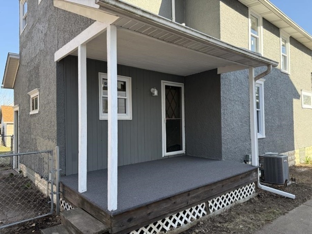 816 Pleasant, FREEPORT, Illinois 61032, 3 Bedrooms Bedrooms, ,1 BathroomBathrooms,House,For Sale,Pleasant,202601590