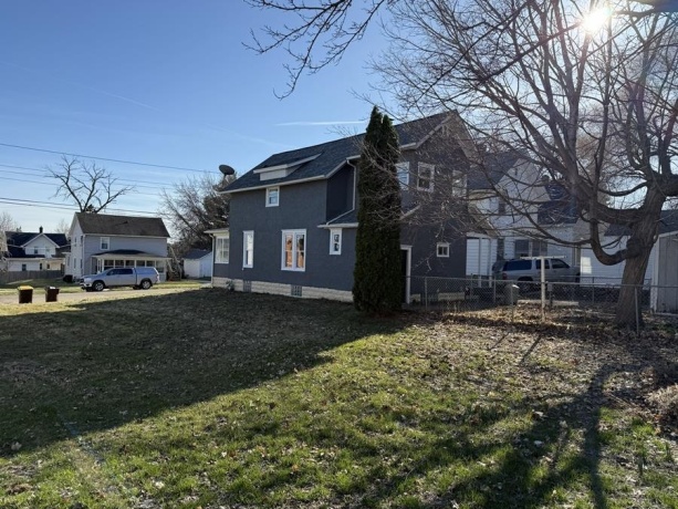 816 Pleasant, FREEPORT, Illinois 61032, 3 Bedrooms Bedrooms, ,1 BathroomBathrooms,House,For Sale,Pleasant,202601590