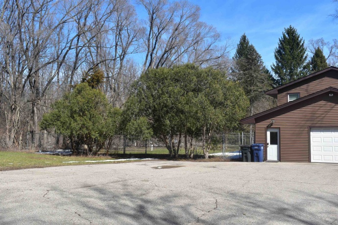 4125 ROCKTON, ROCKTON, Illinois 61072, 5 Bedrooms Bedrooms, ,2 BathroomsBathrooms,House,For Sale,ROCKTON,202601591