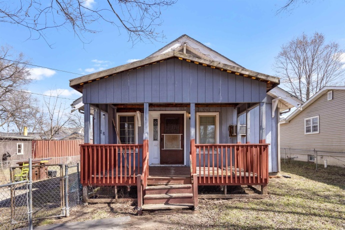 2824 22nd, ROCKFORD, Illinois 61109, 1 Bedroom Bedrooms, ,1 BathroomBathrooms,House,For Sale,22nd,202601592