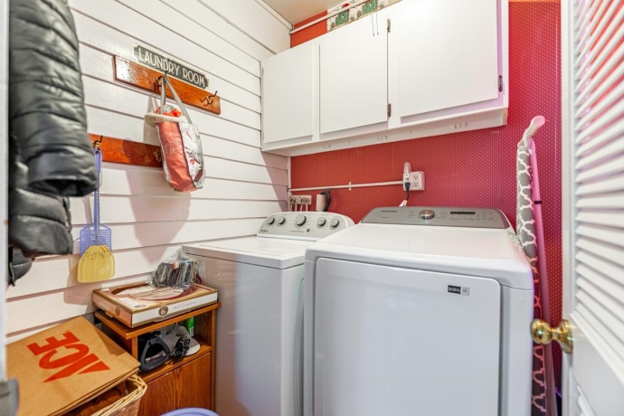 515 6th, ROCHELLE, Illinois 61068, ,3 - 4 Units,For Sale,6th,202601593