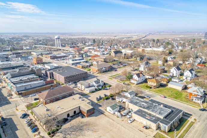 515 6th, ROCHELLE, Illinois 61068, ,3 - 4 Units,For Sale,6th,202601593